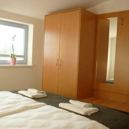 Feriewohnungen Zum Leuchtturm Daire *