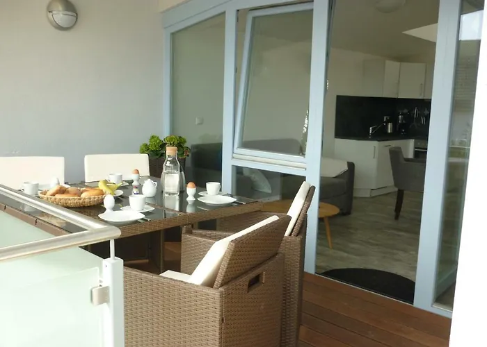 Apartamento Feriewohnungen Zum Leuchtturm